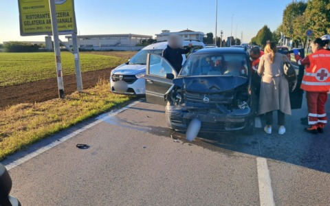 Accecati dal sole, due tamponamenti nel giro di pochi minuti a Lurano e Verdello